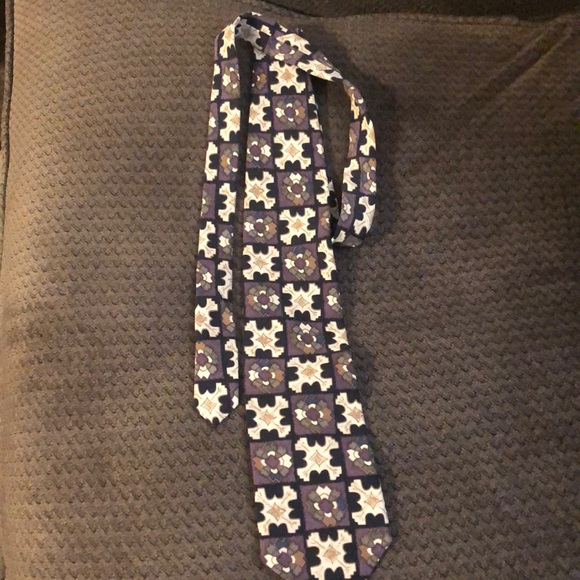 Hawkes and Keynes New Bond Street Tie - Picture 1 of 3